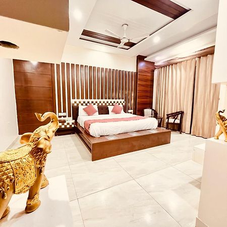 South Inn - Green Park Near Hauz Khas South Delhi New Delhi Buitenkant foto