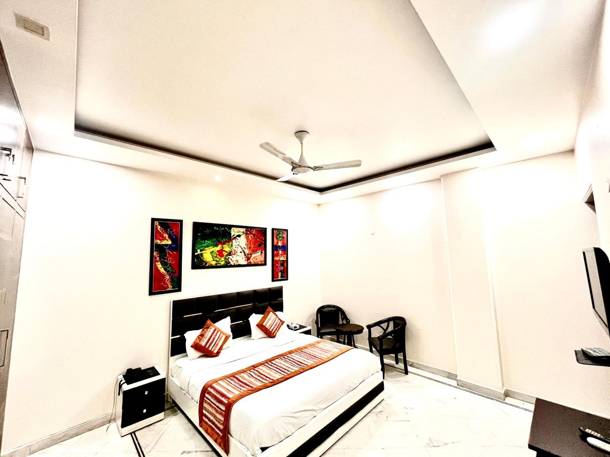 South Inn - Green Park Near Hauz Khas South Delhi New Delhi Buitenkant foto
