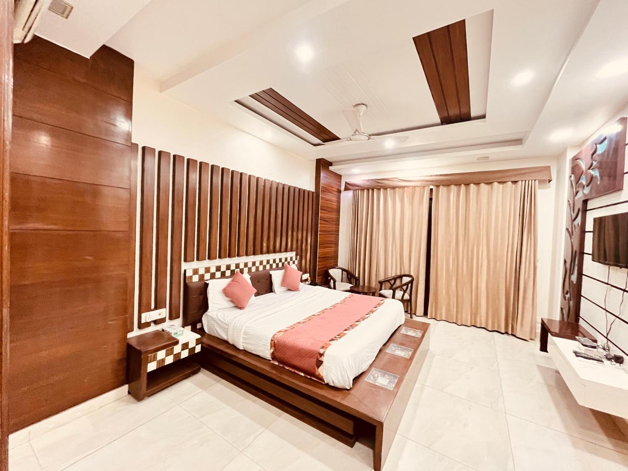 South Inn - Green Park Near Hauz Khas South Delhi New Delhi Buitenkant foto