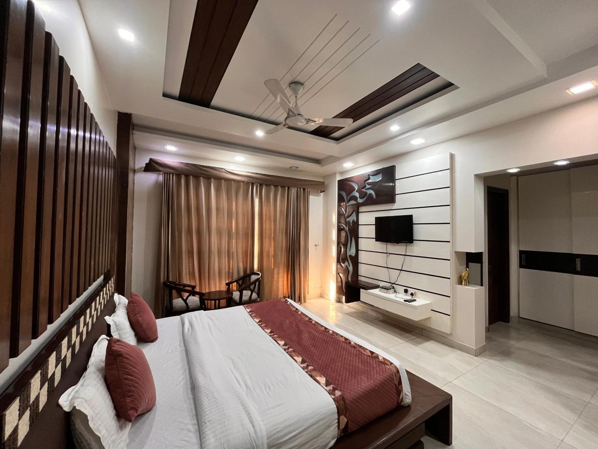 South Inn - Green Park Near Hauz Khas South Delhi New Delhi Buitenkant foto